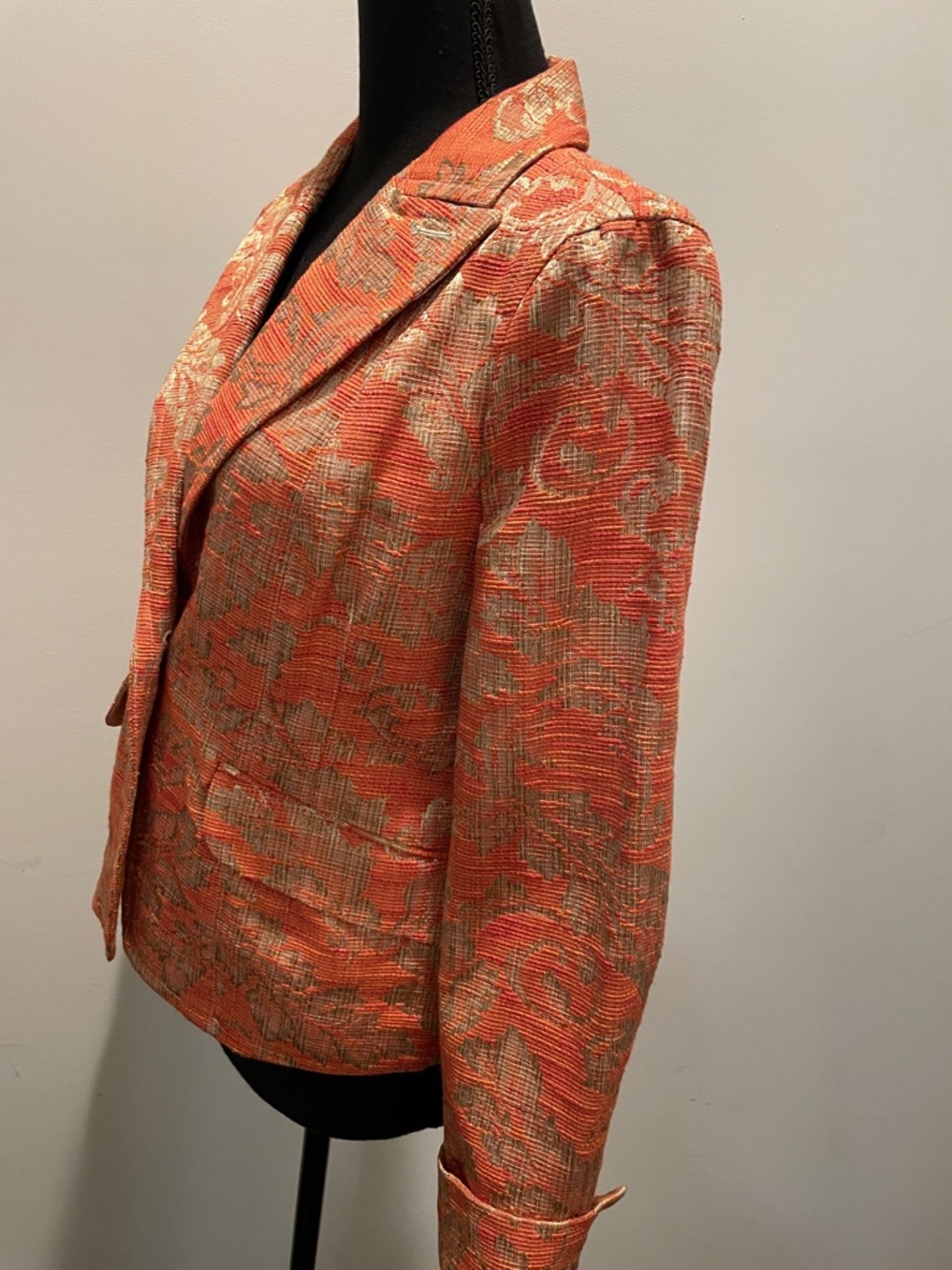 Bebe Vintage Style Jacquard Blazer Size 8 Orange Metallic Gold Leaf Print Autumn